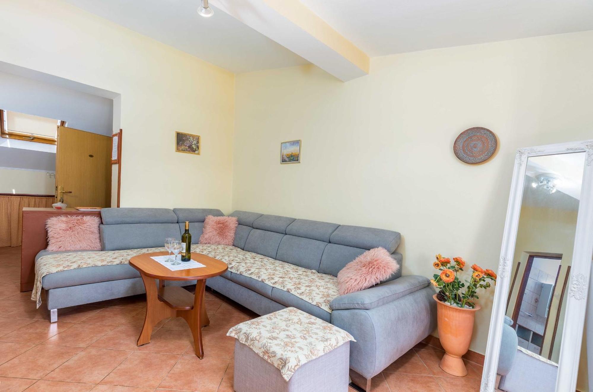 Villa Nada In Fazana - Near The Beach Ngoại thất bức ảnh